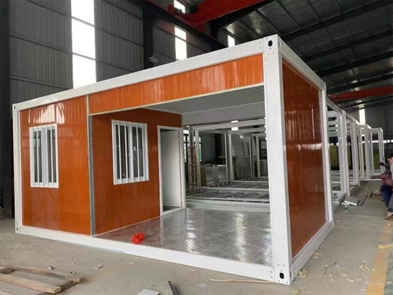 湛江集装箱,湛江住人集装箱,湛江木纹箱平板箱,湛江移动厕所,湛江工地围挡,湛江大波浪,湛江打包箱