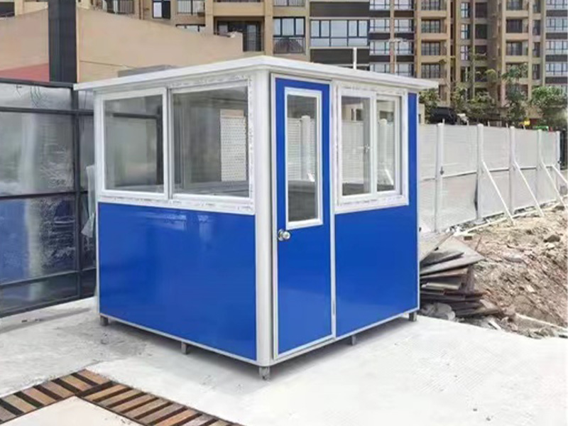 湛江集装箱,湛江住人集装箱,湛江木纹箱平板箱,湛江移动厕所,湛江工地围挡,湛江大波浪,湛江打包箱