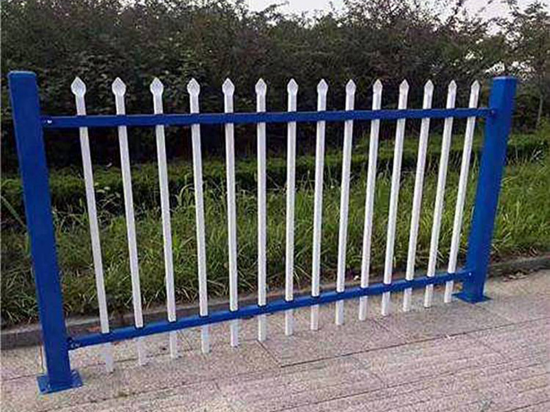 湛江集装箱,湛江住人集装箱,湛江木纹箱平板箱,湛江移动厕所,湛江工地围挡,湛江大波浪,湛江打包箱