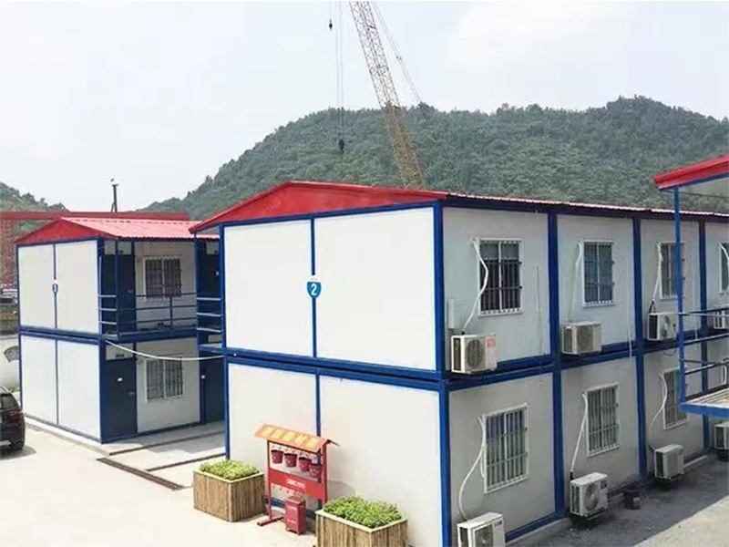 湛江集装箱,湛江住人集装箱,湛江木纹箱平板箱,湛江移动厕所,湛江工地围挡,湛江大波浪,湛江打包箱