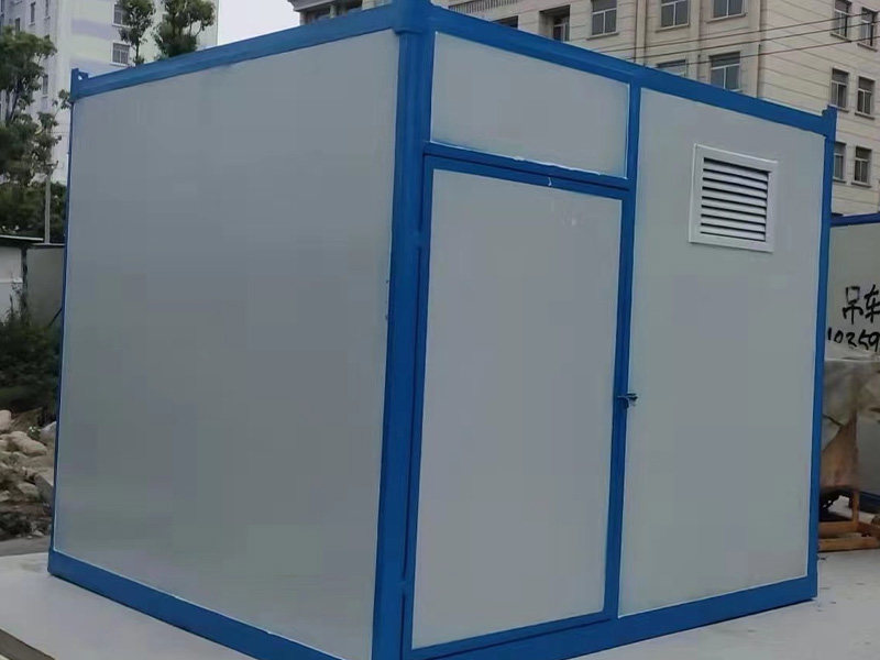 湛江集装箱,湛江住人集装箱,湛江木纹箱平板箱,湛江移动厕所,湛江工地围挡,湛江大波浪,湛江打包箱