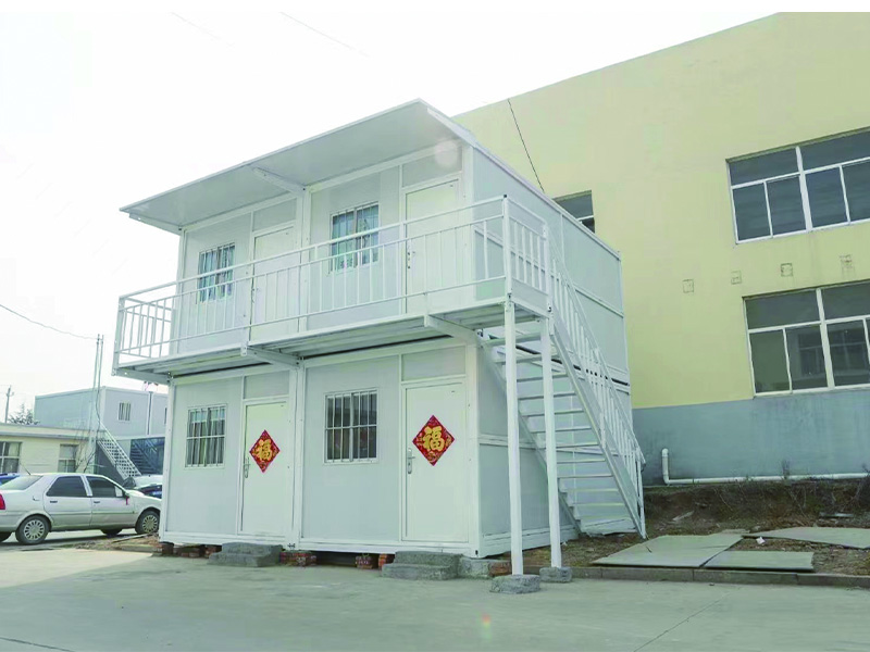 湛江集装箱,湛江住人集装箱,湛江木纹箱平板箱,湛江移动厕所,湛江工地围挡,湛江大波浪,湛江打包箱