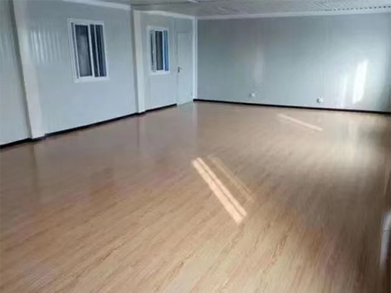 湛江集装箱,湛江住人集装箱,湛江木纹箱平板箱,湛江移动厕所,湛江工地围挡,湛江大波浪,湛江打包箱